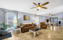 124 EAGLE POINT BOULEVARD, AUBURNDALE, FL 33823