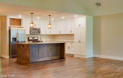 1002 S Mill St, Grove, OK 74344