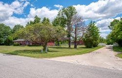 761 S 300 E, La Porte, IN 46350