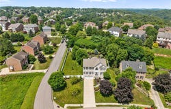 301 S Meadow Court, Robinson Twp, PA 15136