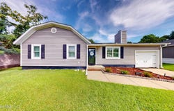 1006 Ridgecrest Lane, Jacksonville, NC 28546