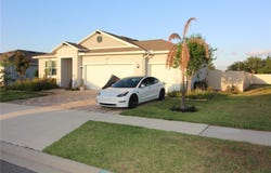 9449 SANDERS PARK Place, SEFFNER, FL 33584