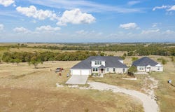781 Alsdorf Road, Ennis, TX 75119