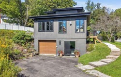 713 Woods Road, VESTAL, NY 13850