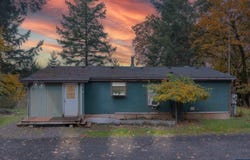6000 River Rd S, Salem, OR 97302