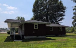 69034 42nd Avenue, Covert, MI 49043