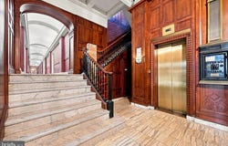 250-00 S 13TH Street, PHILADELPHIA, PA 19107