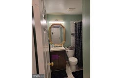100 W POPLAR ROAD, STERLING, VA 20164