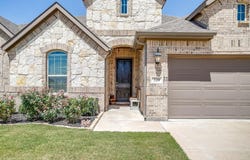 320 Ben Thomas Street, Burleson, TX 76028