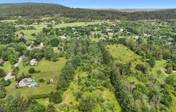 621a Rt 523, Readington Twp., NJ 08889-3317