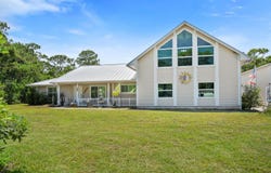 5001 Silver Oak Drive, Fort Pierce, FL 34982