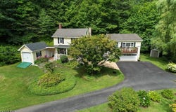 4 Mill Rd, Mount Olive Twp., NJ 07836-9611