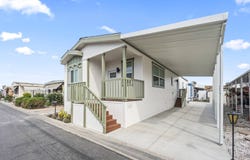 10550 Dunlap Crossing Rd, Whittier, CA 90606