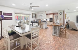 9808 Arnold Rd, Denham Springs, LA 70726