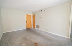 3589 COVINGTON Pike, Memphis, TN 38128