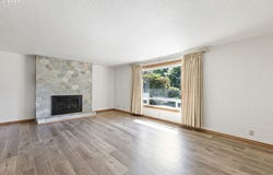 2460 BAILEY HILL RD, Eugene, OR 97405