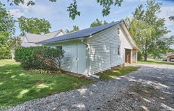 141 Pine St, Greenback, TN 37742