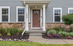 1504 Walnut Ct, Hartford, WI 53027