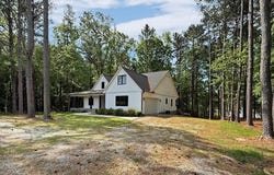 281 Palmer Point Rd, Boydton, VA 23917