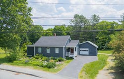 189 Middle Street, Farmington, ME 04938