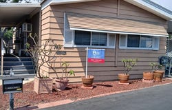 12550 E Carson St, Hawaiian Gardens, CA 90716