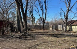 1115 SW Horne ST, Topeka, KS 66604