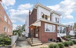 1239 E 13TH STREET, CRUM LYNNE, PA 19022