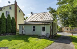 1156 HEIDELBERG Avenue, SCHAEFFERSTOWN, PA 17088