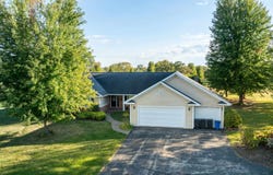 10911 E Golf View, GALENA, IL 61036