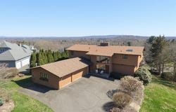 279 Mooreland Road, Berlin, CT 06037