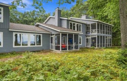 7842 Michigan 68, Indian River, MI 49749