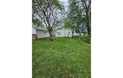 710 Pottawatomie Street, Hiawatha, KS 66434