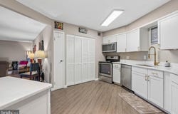 205 E JOPPA Road, TOWSON, MD 21286