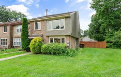 1062 BOLTON COURT, BENSALEM, PA 19020