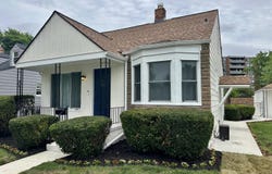 2360 Harvard Road, Berkley, MI 48072