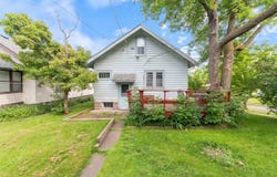 4331 W 7th St, Duluth, MN 55807
