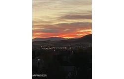 5285 Canyon View Drive, Sparks, NV 89436