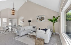 531 Silver Lake Dr, Danville, CA 94526