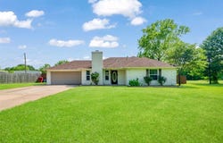 6650 Pine Mill Road, Reno, TX 75462