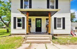 718 W 3rd, Halstead, KS 67056