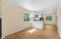 1345 E Deshler Avenue, Columbus, OH 43206