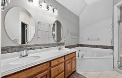 10221 E 113th Street S, Bixby, OK 74008