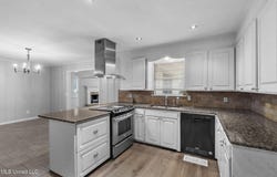 205 Pimlico Place, Jackson, MS 39211