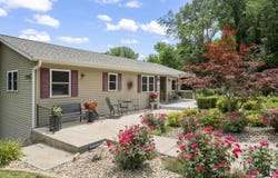 161 TEN MILE CREEK Road, East Peoria, IL 61611