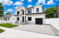 26 Kingston Avenue, Hicksville, NY 11801