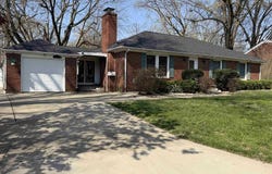 1900 W Clinton Place, Owensboro, KY 42301