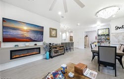 998 Enbrook Loop, Naples, FL 34114