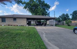 2611 Taylor Road, Columbus, IN 47203