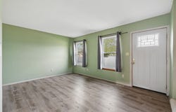 4457 88th Street, Urbandale, IA 50322