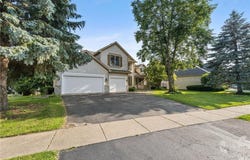 13845 Essex Trail, Apple Valley, MN 55124